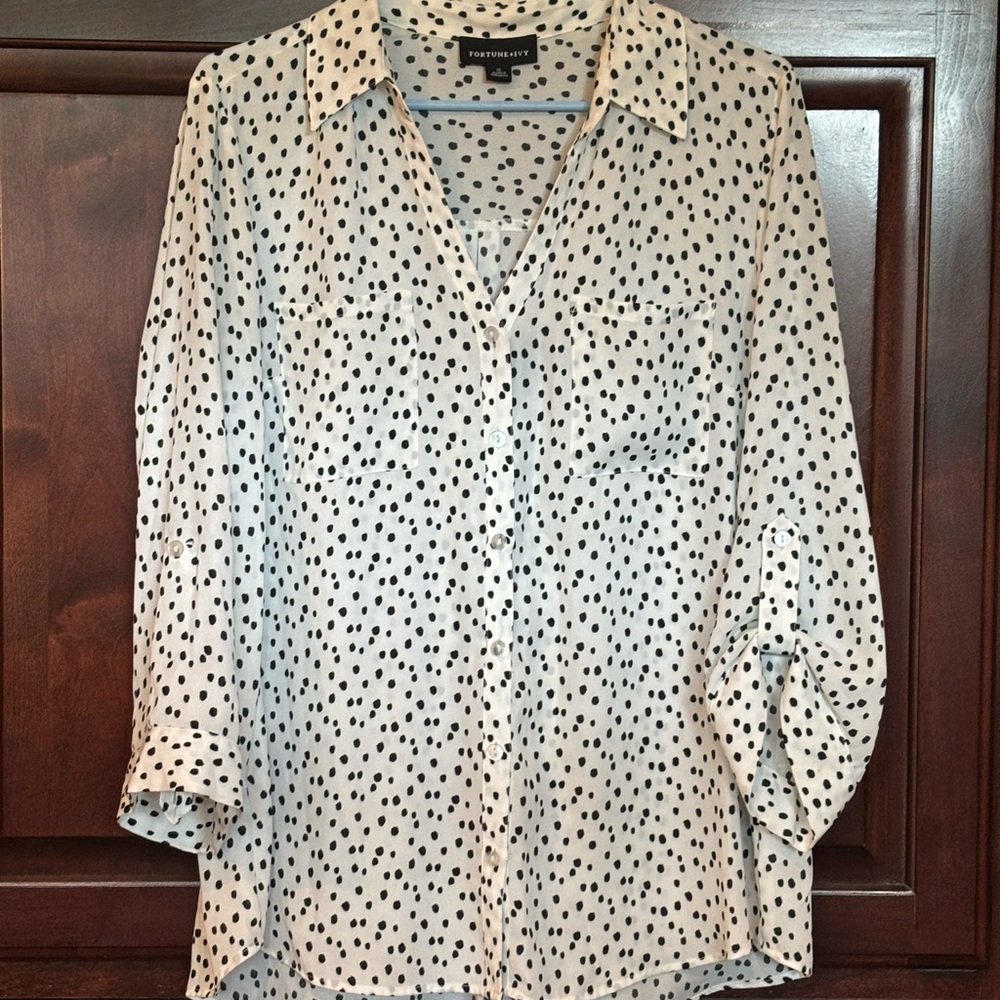 Fortune and Ivy white with black dots size XL long sleeve or roll button sleeve